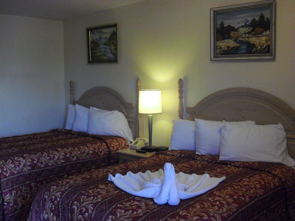 Beachway Inn Arroyo Grande Exterior photo