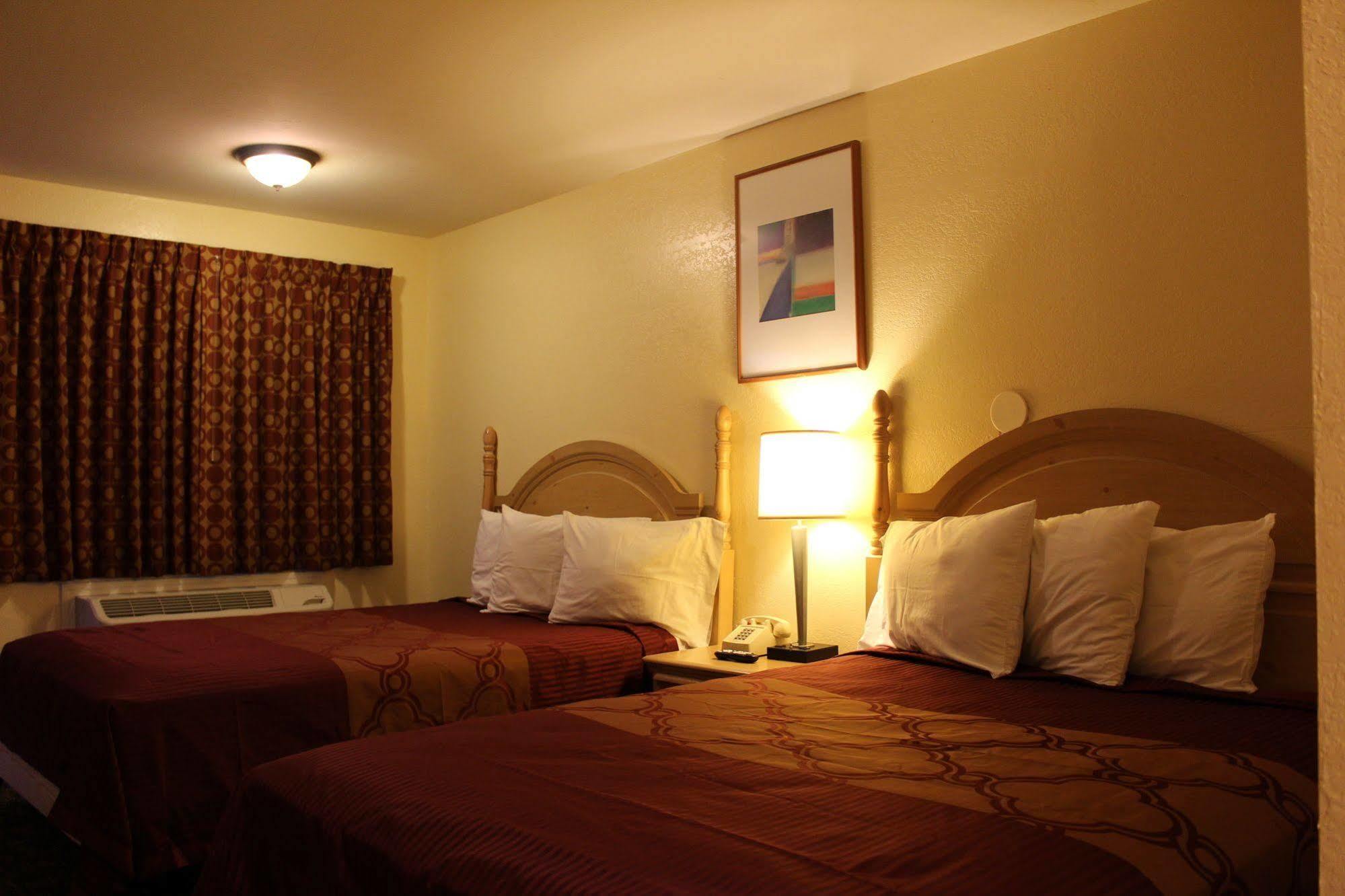 Beachway Inn Arroyo Grande Exterior photo